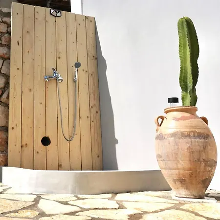 Elia House Of Chalki Apartament