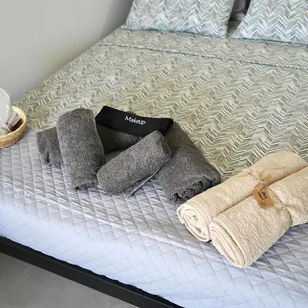 Elia House Of Chalki Apartament